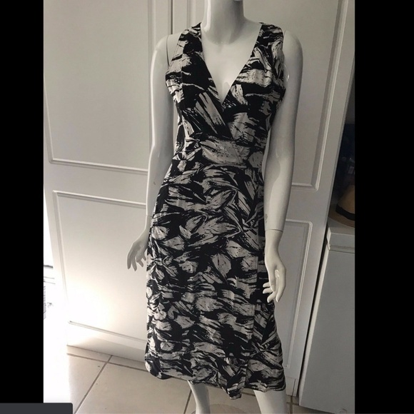 NEW $1490 Yigal Azrouel Print‎ Wrap Midi Dress in Black/White [SZ 8 ] - Picture 2 of 8